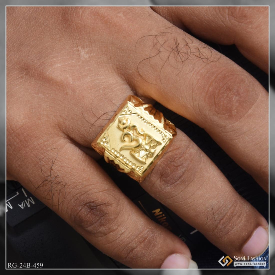 Om Embossed Signet Gold Ring